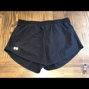 Black Under Armour Shorts with Pockets